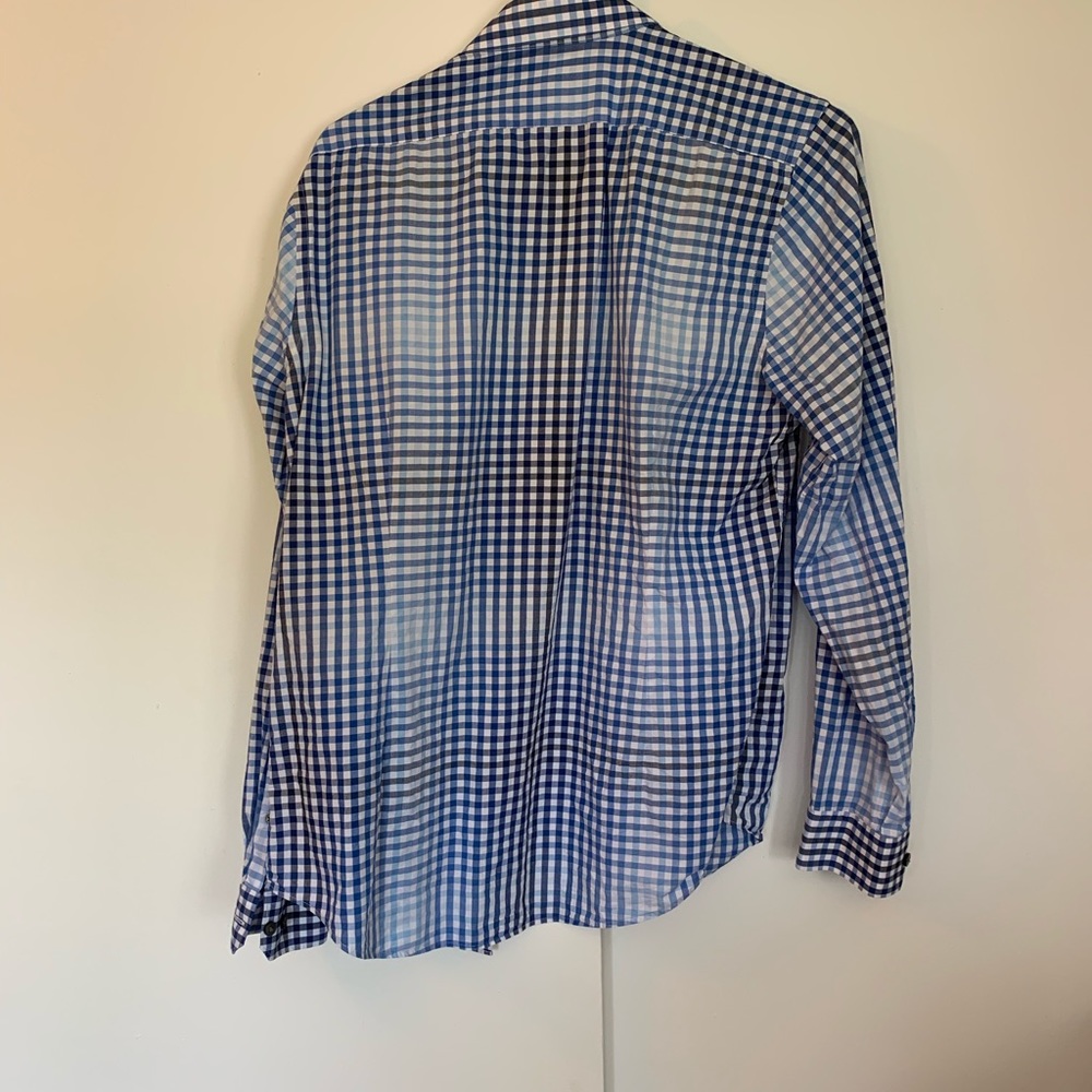 😍 Express Ombré Style Blue Plaid Shirt - Picture 3 of 3